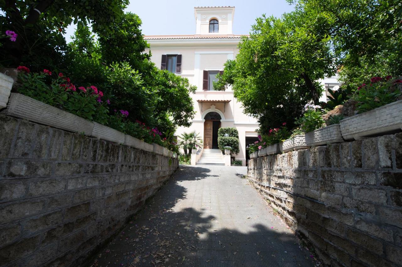 Domus Cordara - Splendido Appartamento Nel Verde Roma Ngoại thất bức ảnh